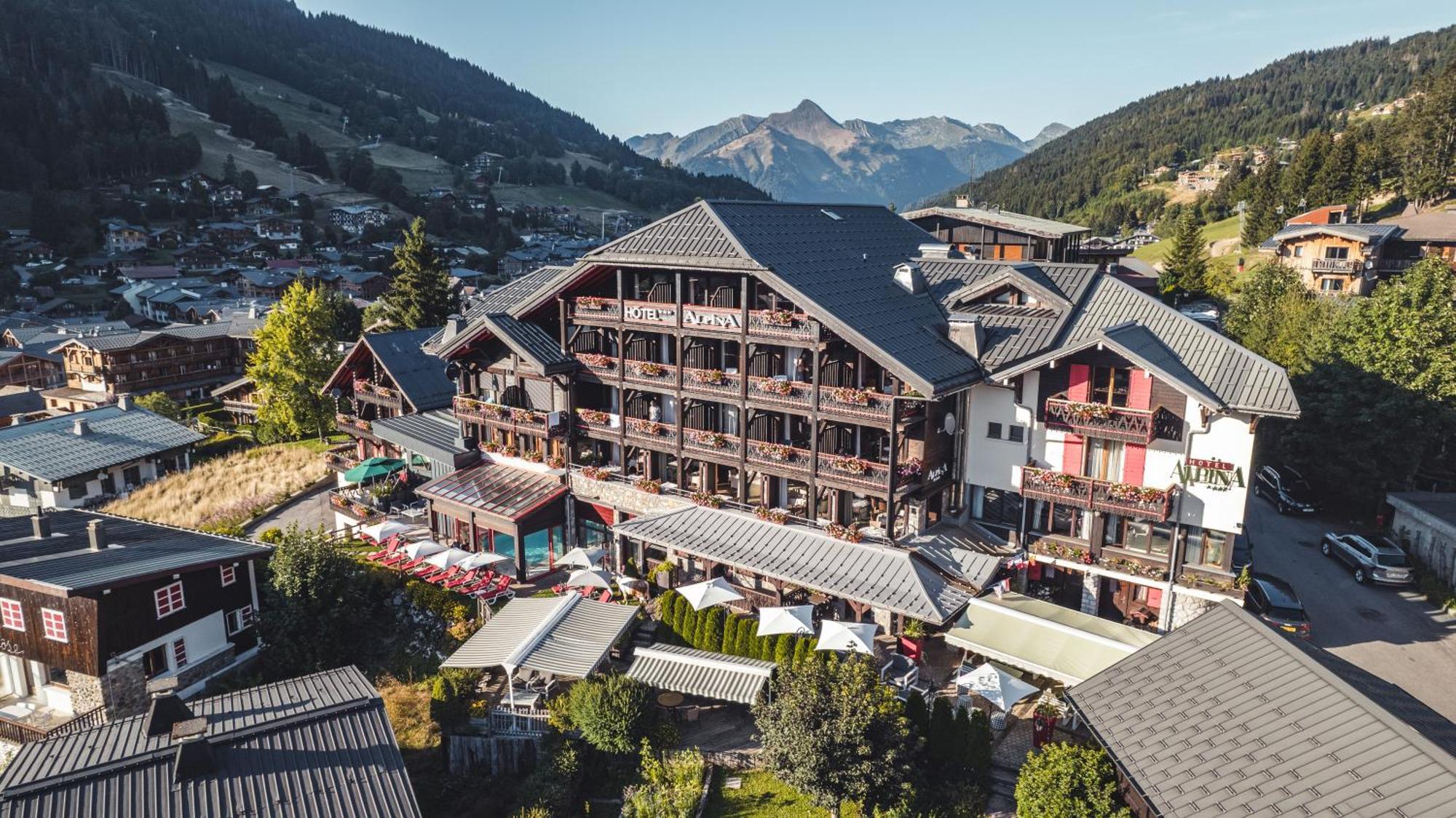 Hotel Alpina & Spa - Restaurant Oxalis Les Gets Exterior photo