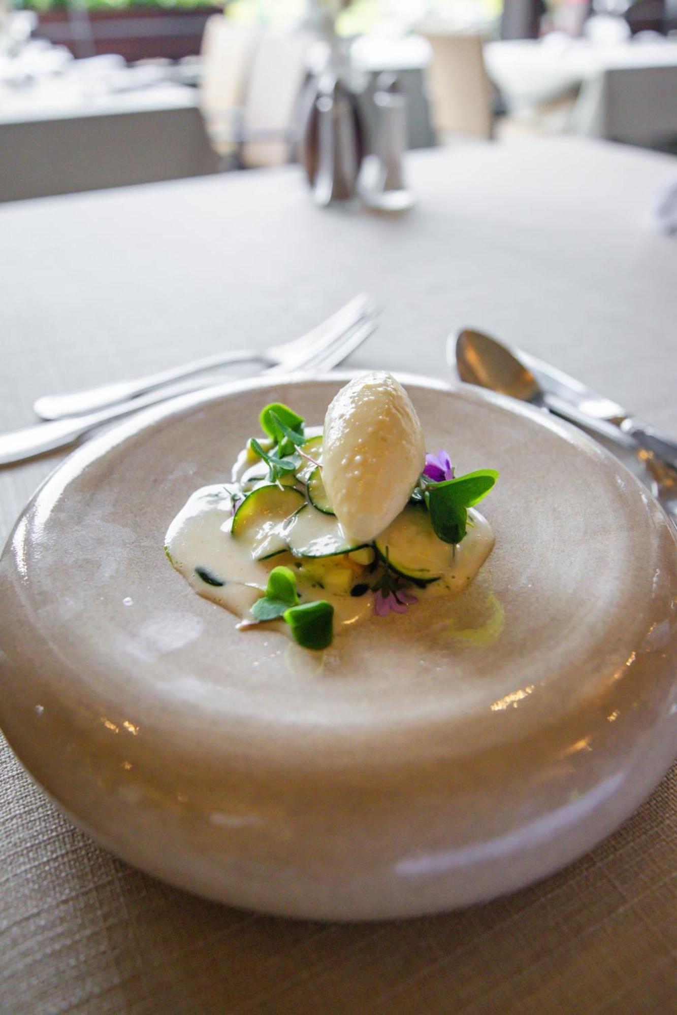 Hotel Alpina & Spa - Restaurant Oxalis Les Gets Exterior photo